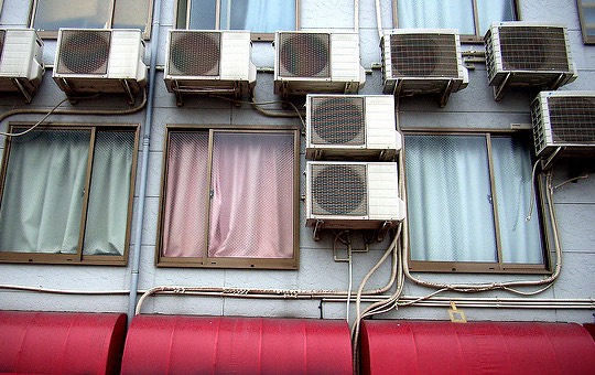 Trying to Cool Off During Summer | ChinesePod